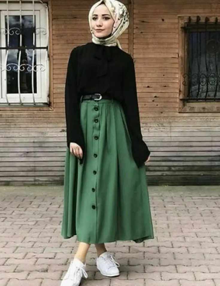 Minimalist Hijab Style