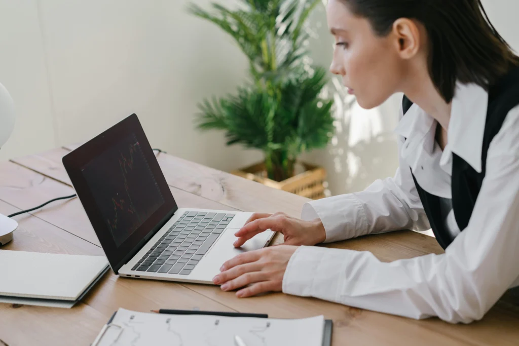 Minimal Office Style