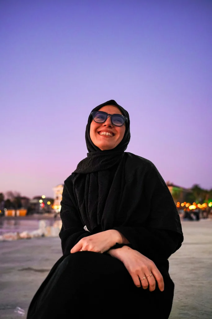 Monochrome Looks for Modest Fashion