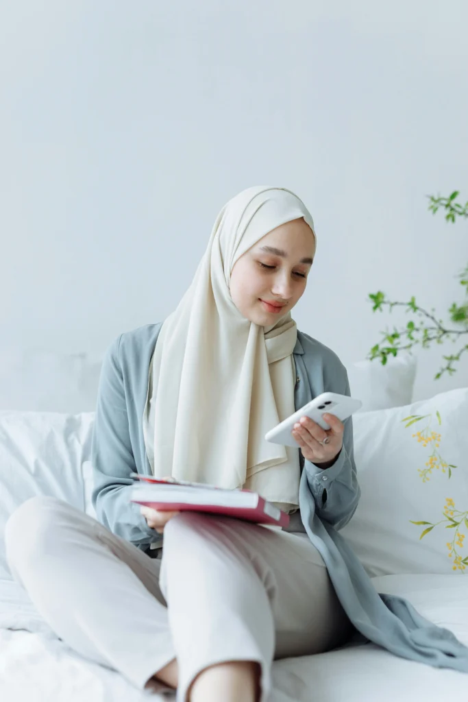 Relaxed Hijab Looks