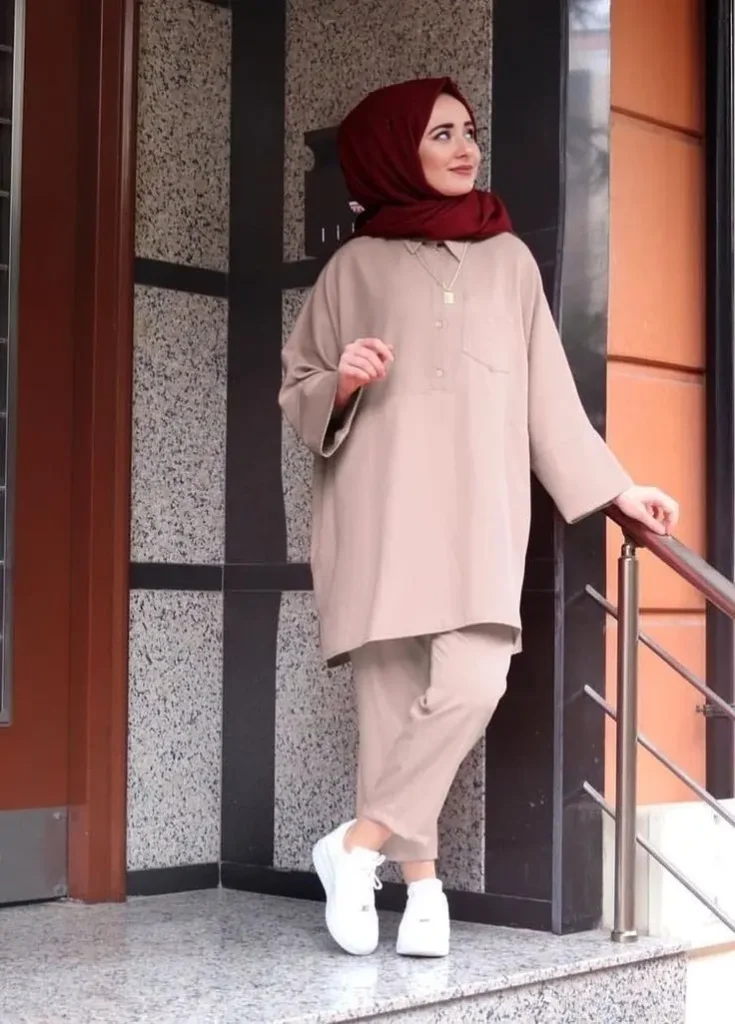 Chic Hijab Look