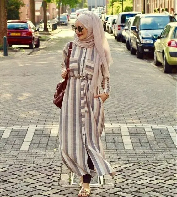 Essence of Feminine Style