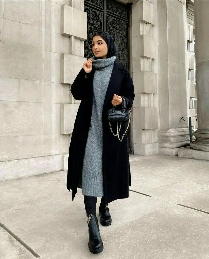 Modest Chic